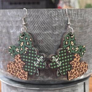 NWT ST PATRICK'S DAY Earrings Green & Brown